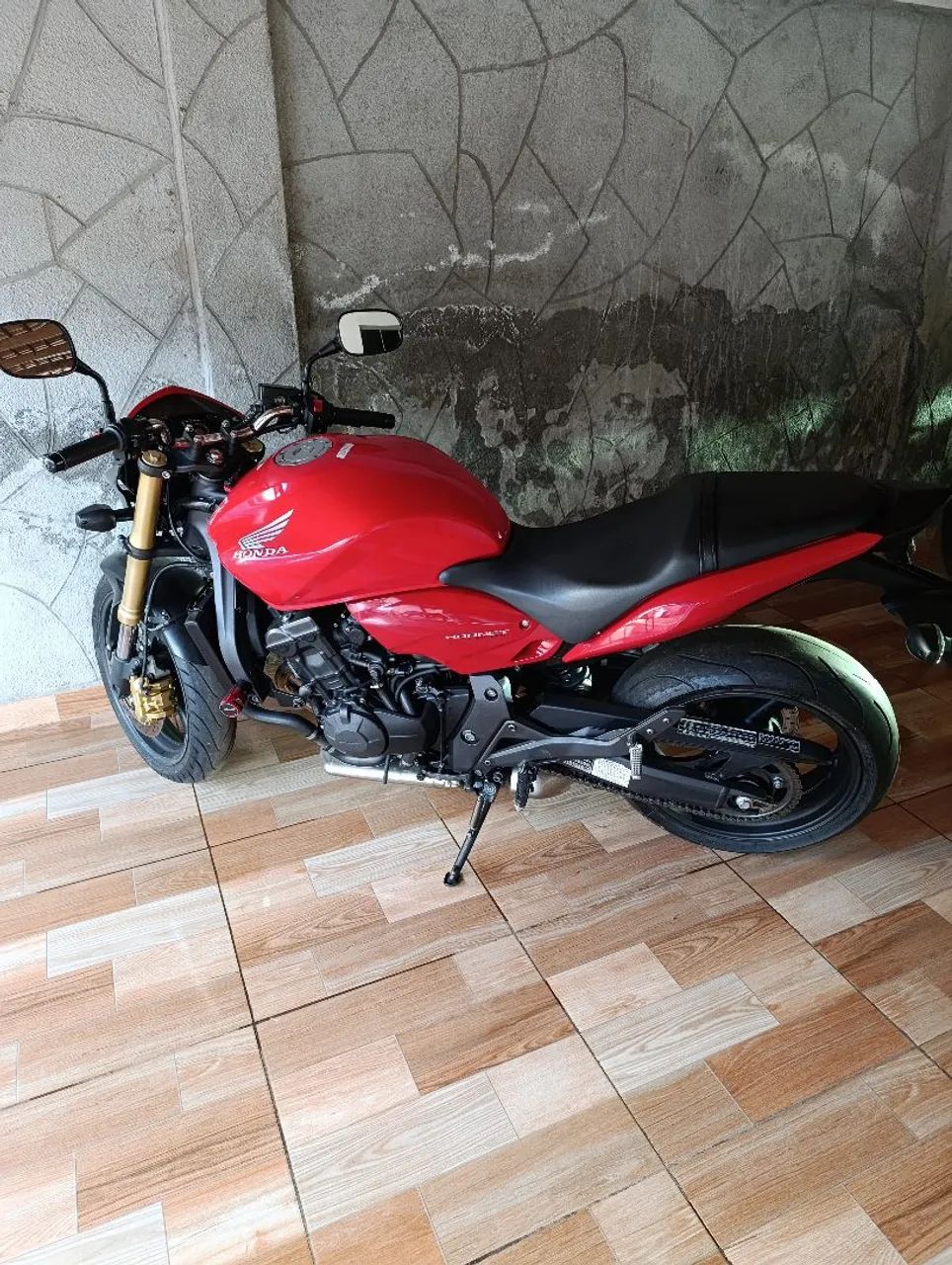 CB 600F HORNET  - Foto 2