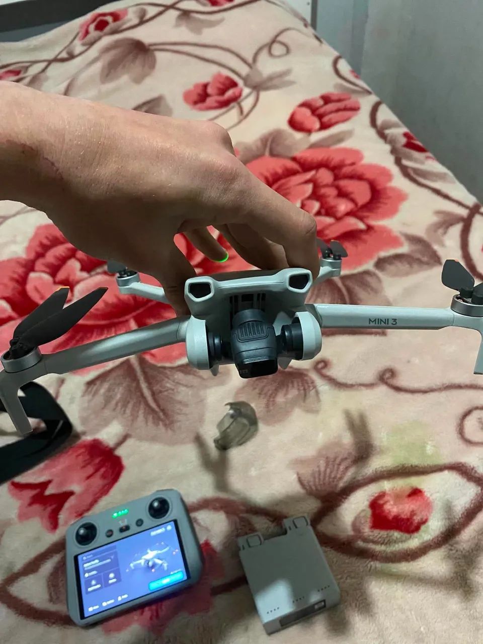 Drone DJI mini 3 combo fly more plus controle RC1 com tela - Foto 5