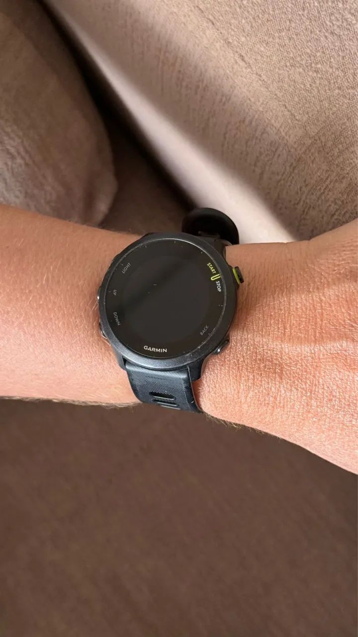 Relógio Garmin forerunner55 Preto - Foto 2