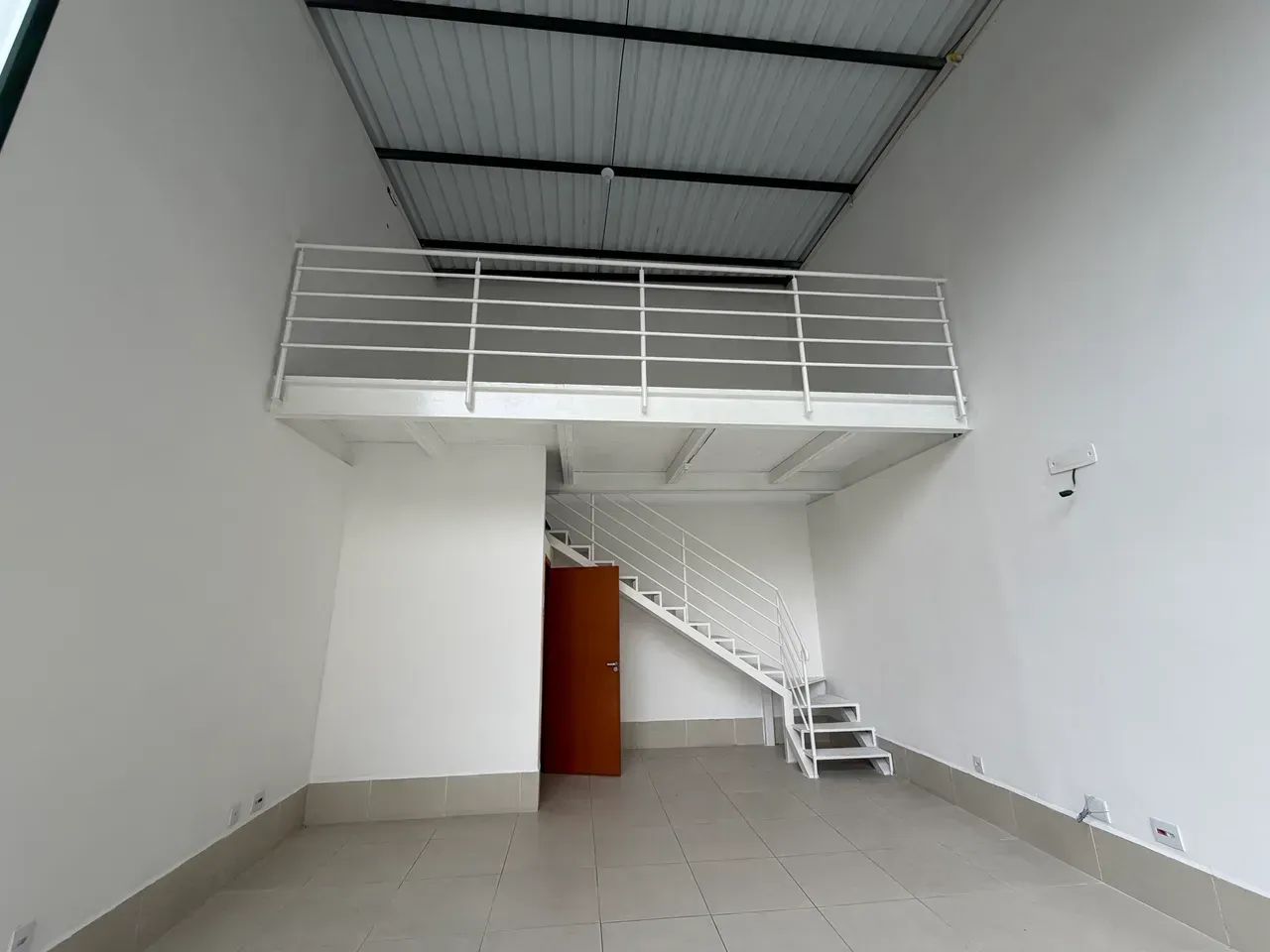 Oportunidade somente 01 Loja disponivel,incluso IPTU - Foto 2