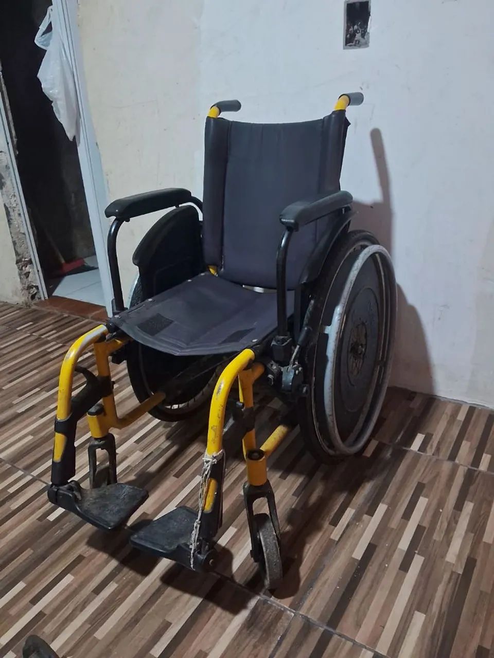Cadeira de rodas 