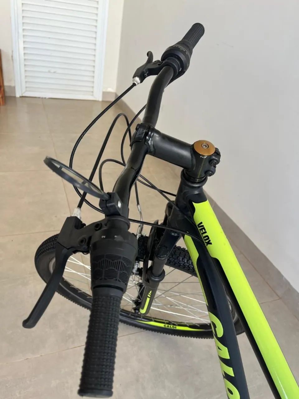 Bicicleta super conservada Caloi Velox aro 29 - Foto 5