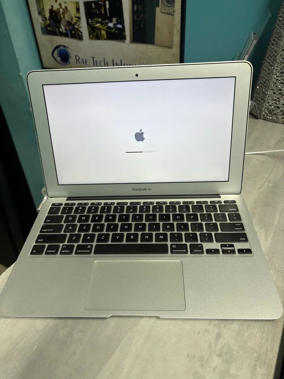 MACBOOK AIR A1370 2011 Core i5  - Foto 4