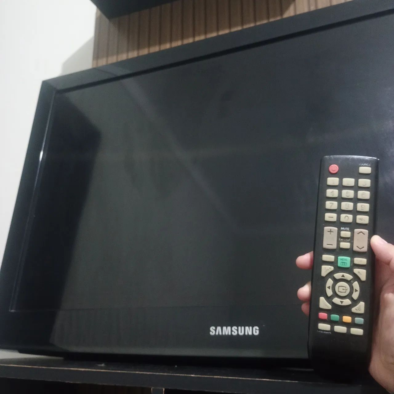 Vendo Tv LCD 32 polegadas Samsung 