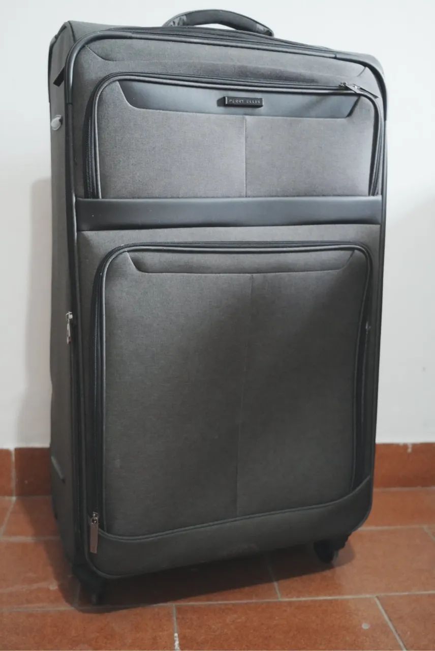 Mala G Perry Ellis (Original) Modelo: Viceroy II / Duprey Softside Spinner. - Foto 4