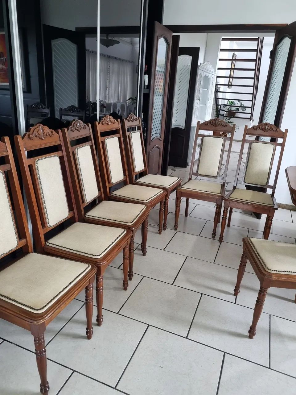 Cadeiras antigas  - Foto 2