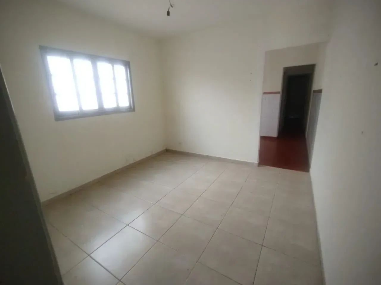 CASA COM COMÉRCIO, QUINTAL LATERAL E FUNDOS  BOQUEIRÃO | PRAIA GRANDE/SP