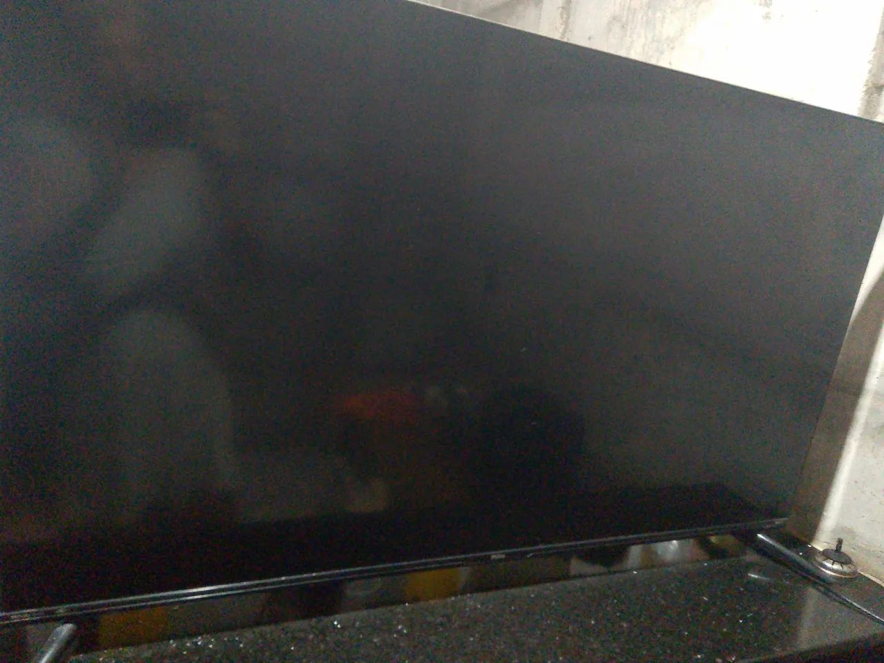 Tv 50 polegadas marca Roku retiradas peças valor 80 reais estou vender  - Foto 2