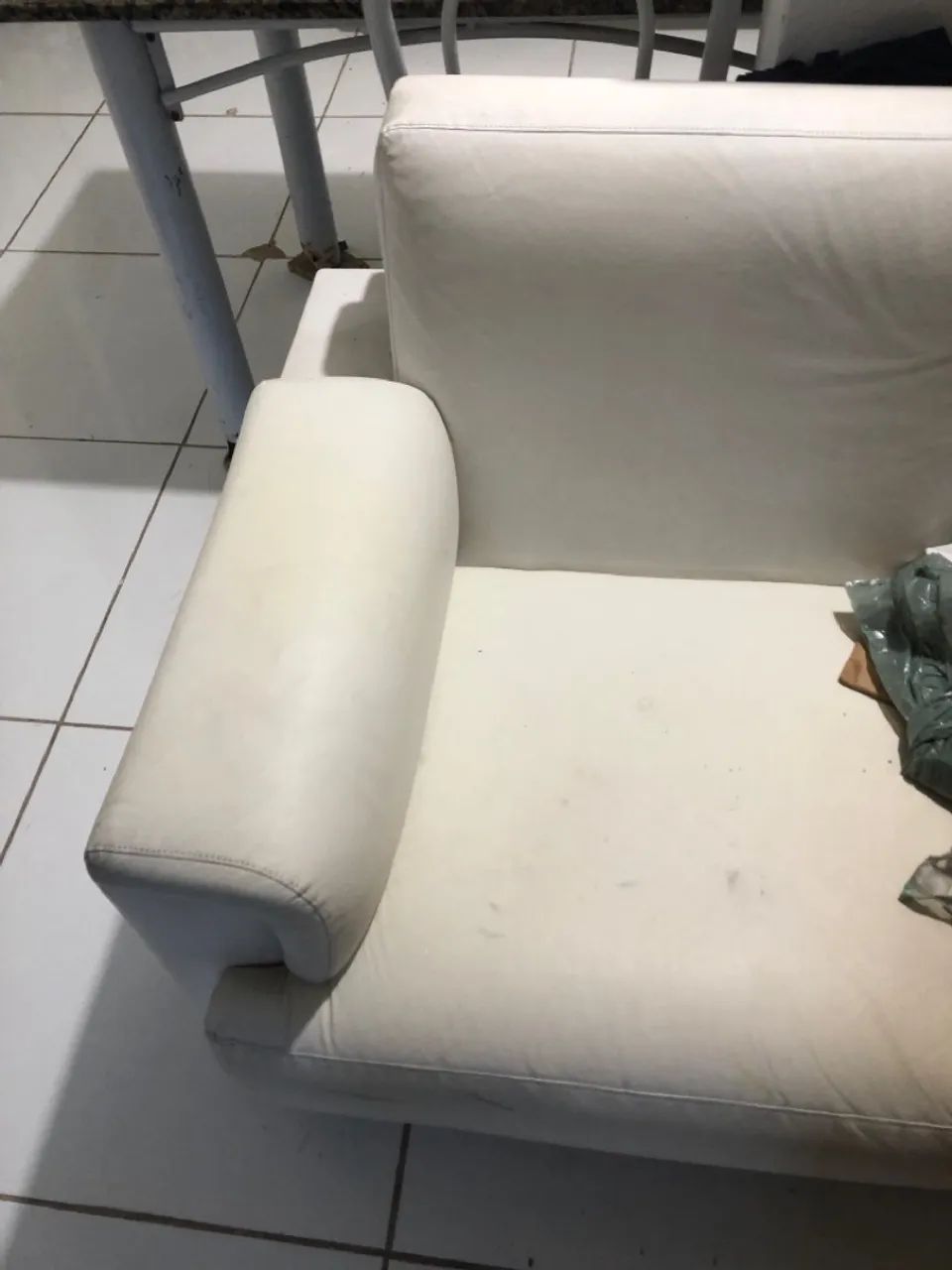 Lindo sofá clássico  - Foto 3