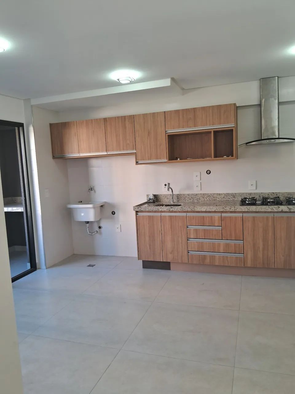 ALUGUEL APARTAMENTO 3 QTO SETOR OESTE - Foto 2