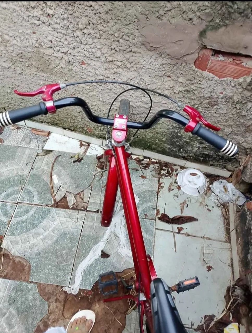 Vendo uma bicicleta aro 26 ou troco num celular  - Foto 5