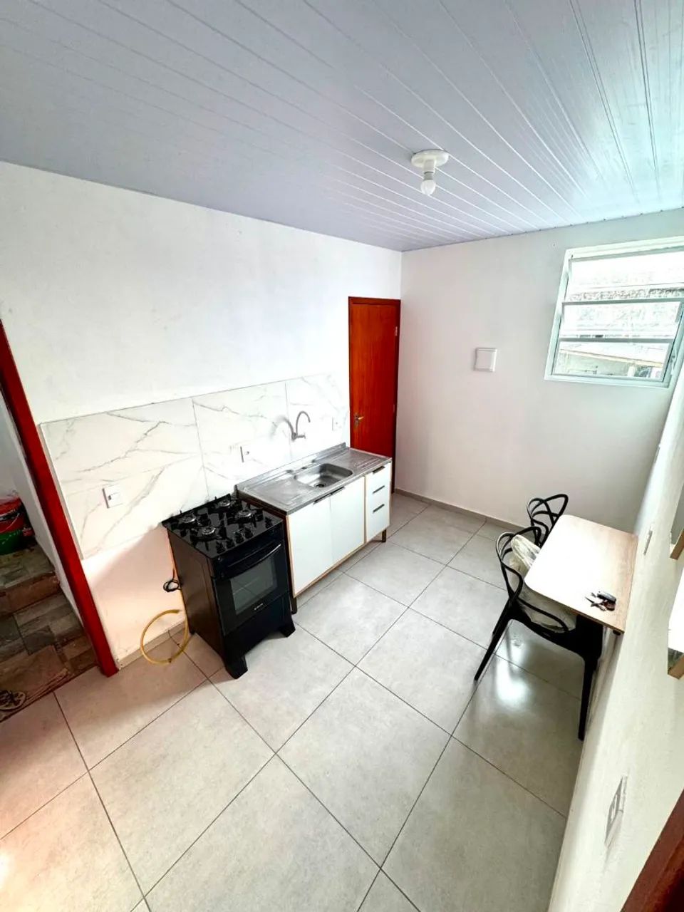 Kitnet em Floripa com luz, água e internet  - Foto 3