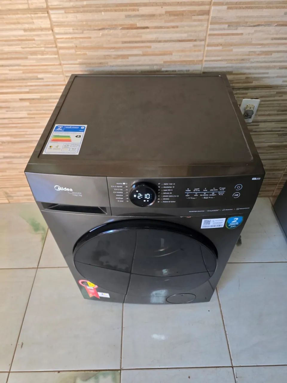 Lava e seca medes 11 kilos