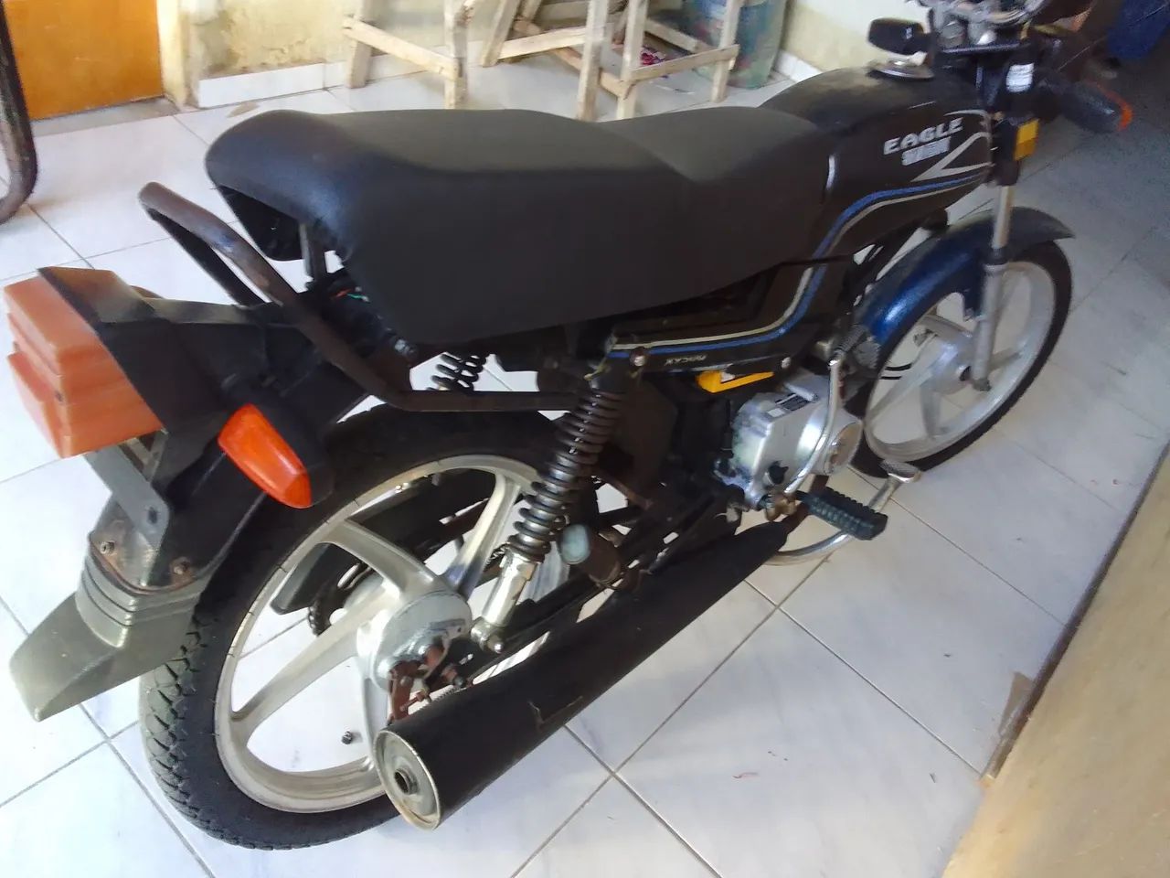 50 tinha  - Foto 2