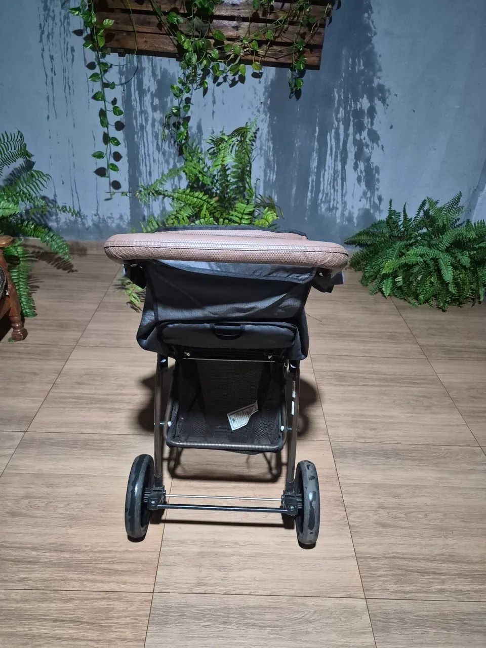 Carrinho de bebê seminovo - Foto 5