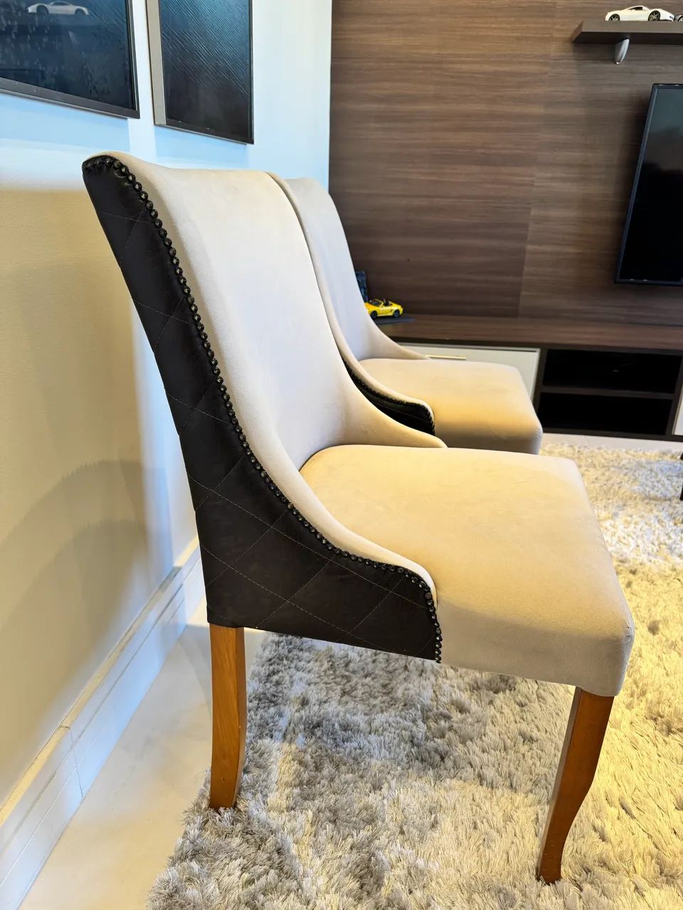 Par de Poltronas para Mesa de Jantar em Madeira Maciça - Foto 4