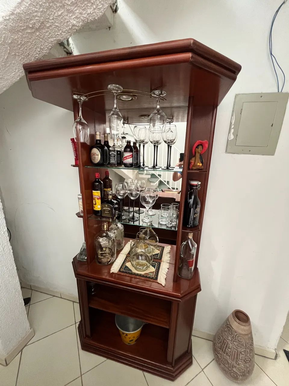 Barzinho Completo com Cadeiras - Excelente Estado - R$ 1.100 - Foto 2