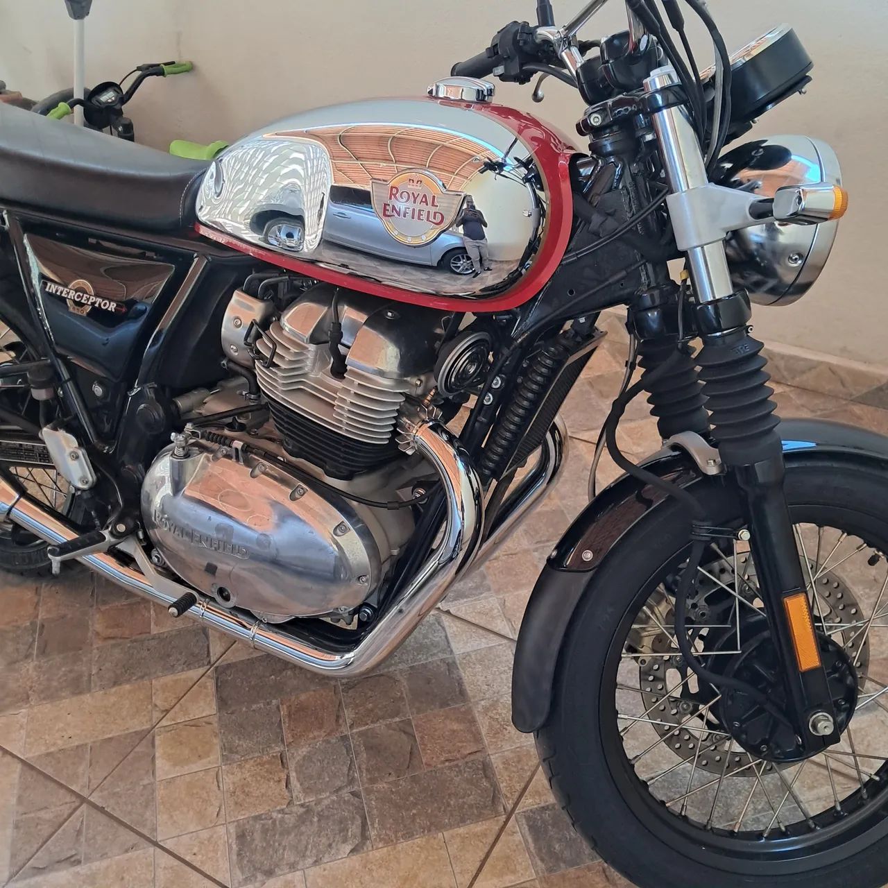 Interceptor 650  L I N D A ! - Foto 3