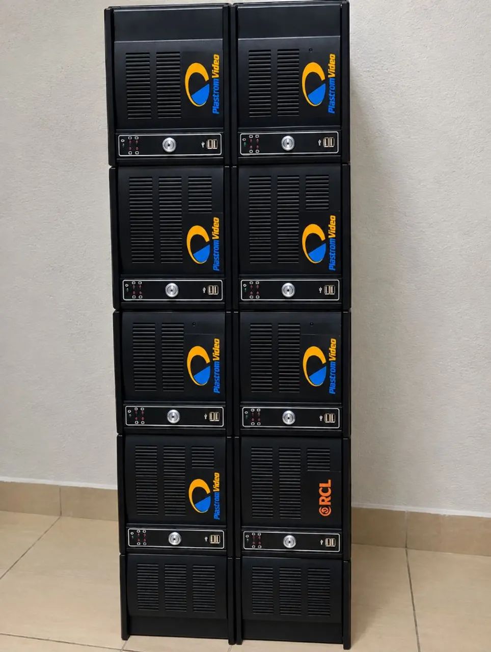 Cabinete Rack