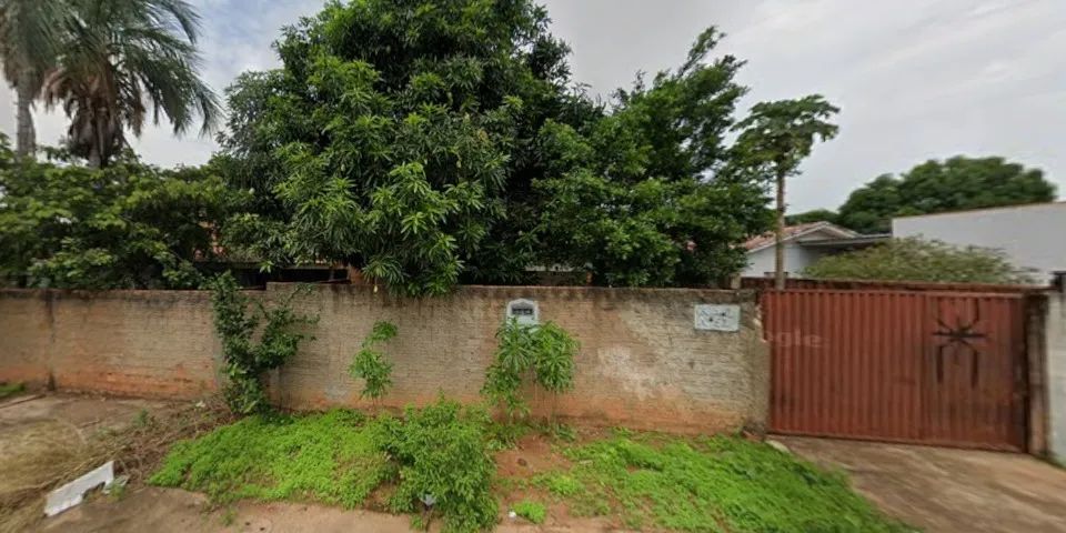 Lote de Esquina com 2 Casas - Foto 5