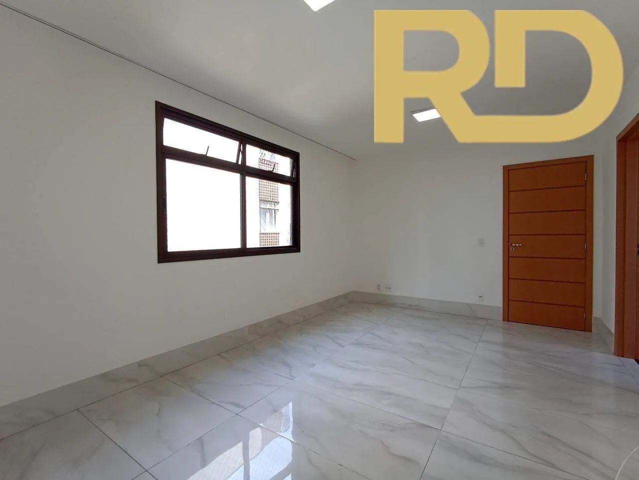 Apartamento de 03 quartos com 02 vagas de garagem - Foto 4