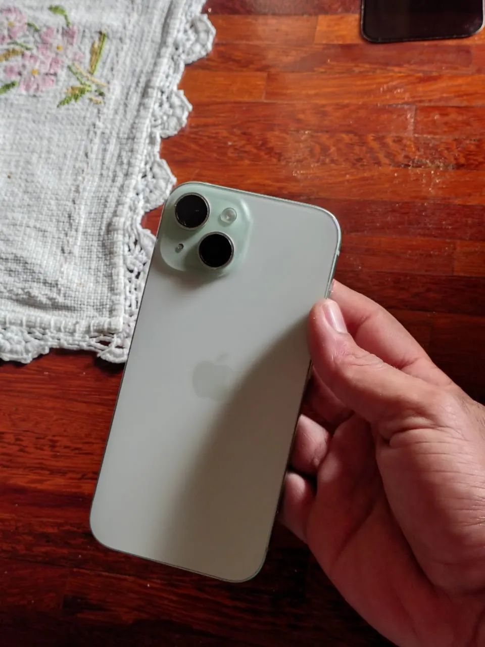 ? iPhone 15 128 GB ? R$ 3.000