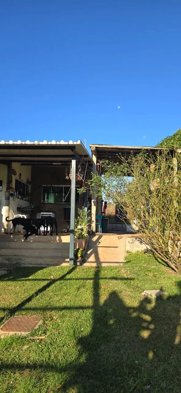 Alugo casa em chácara 