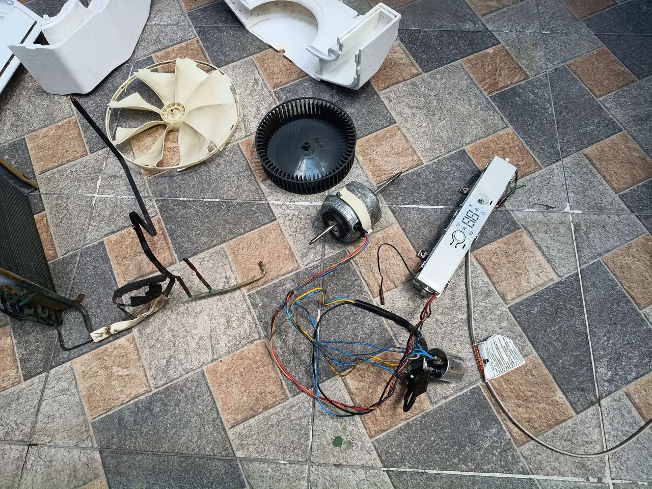 Ar condicionado peças. - Foto 3