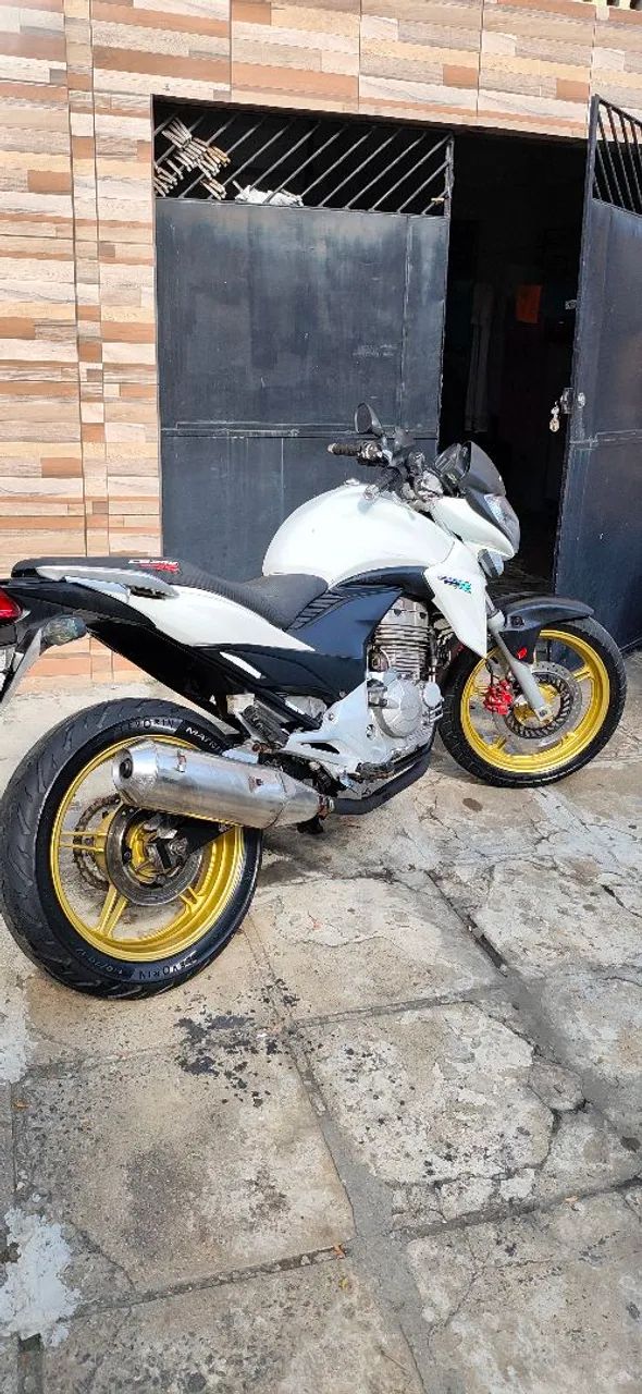 CB 300R CONSERVADA E REVISADA - Foto 2