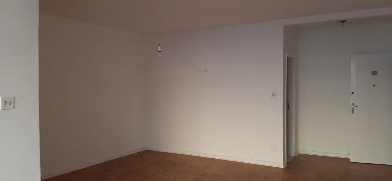 Amplo e muito bem localizado - Foto 4