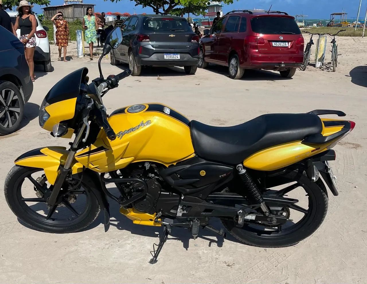 Apache 150c