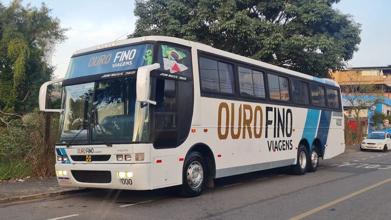 Locação de ônibus,micro onibus,vans e carro - Foto 2