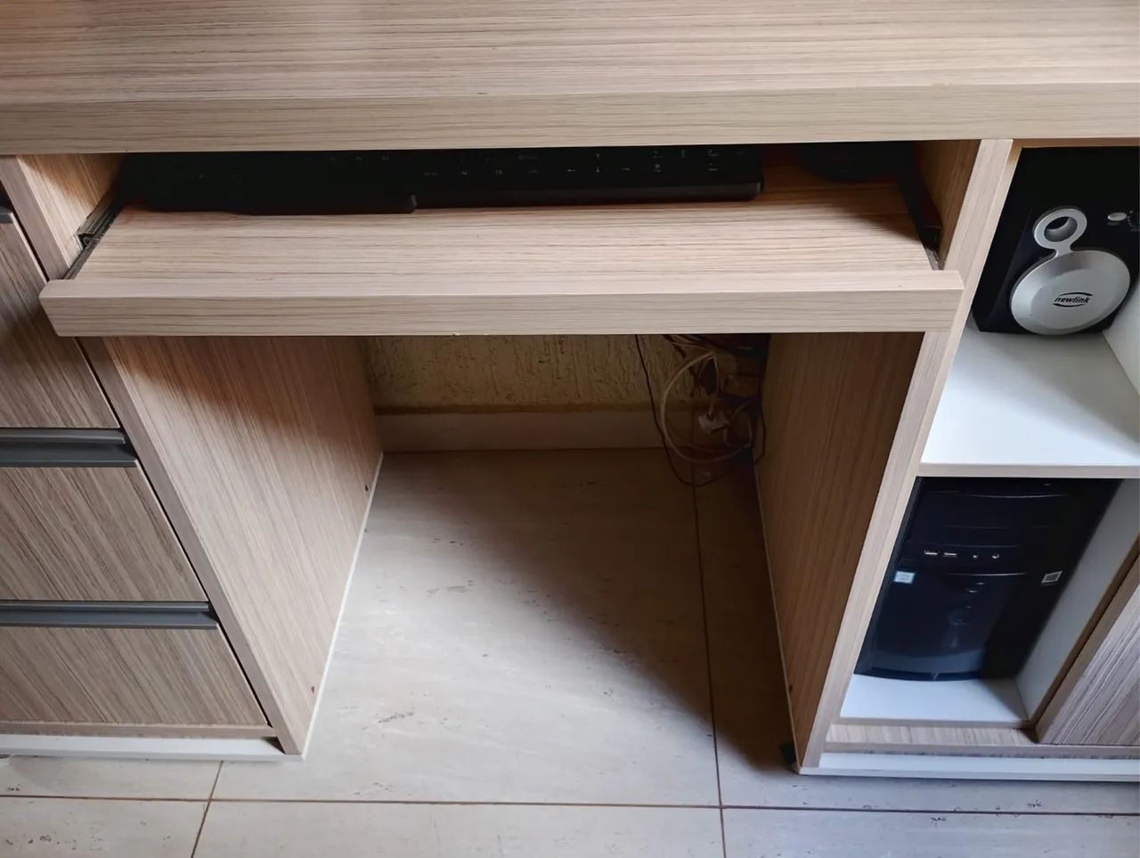 Mesa para trabalho em MDF - Foto 2