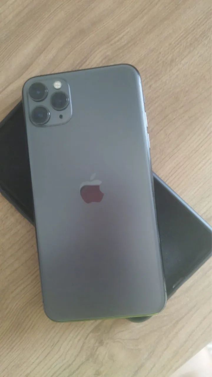 iPhone 11 Pro Max  - Foto 2