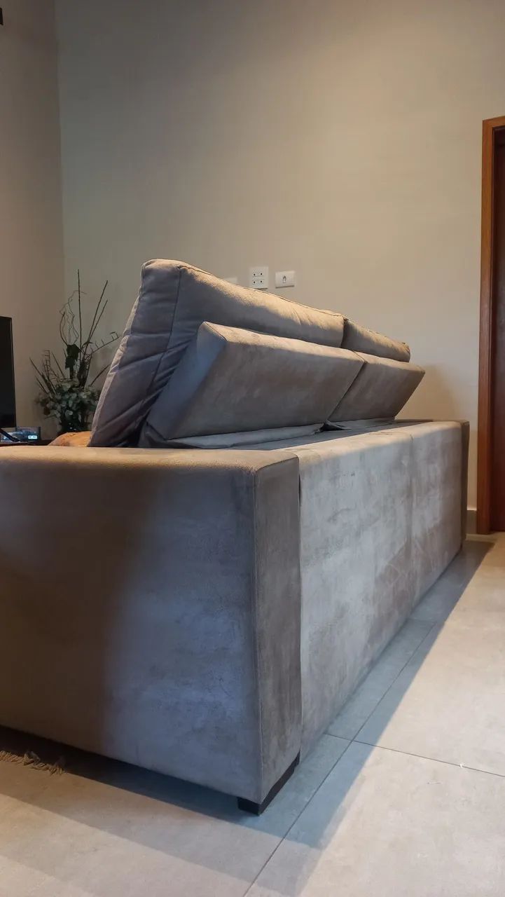 Sofá Retrátil em Suede - Foto 4