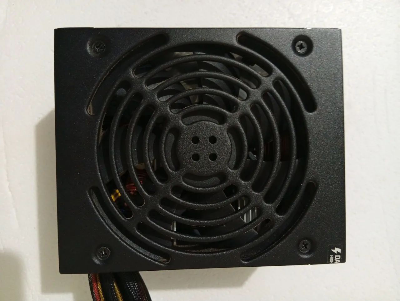 Fonte Corsair 650 80 plus  - Foto 3