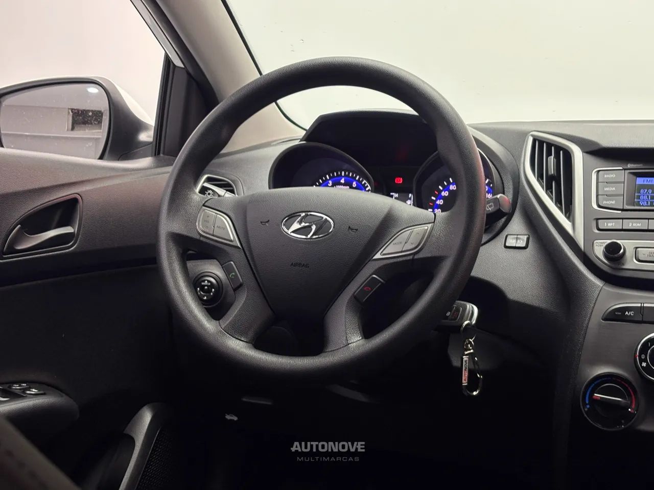 Hyundai HB20 Comfort Plus 1.0 Flex 12V Mec., foto 14 de 15