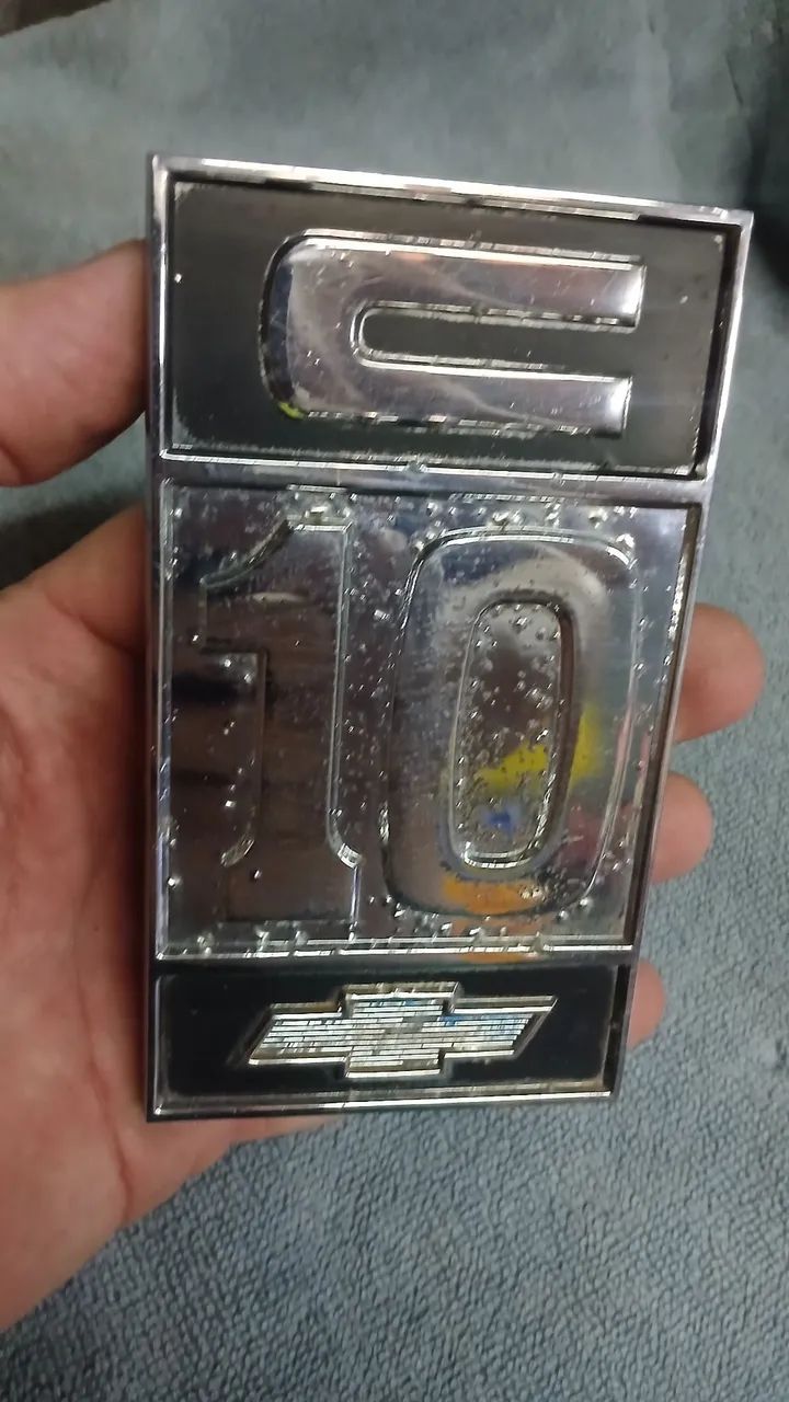 Chevrolet C 10 Emblema Para Lamas  - Foto 4
