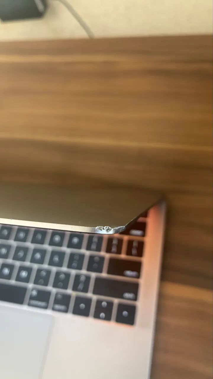 MacBook Pro com Touch Bar - Foto 4
