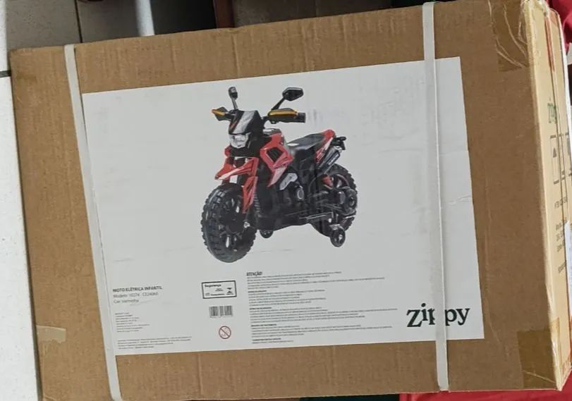 Moto elétrica infantil 