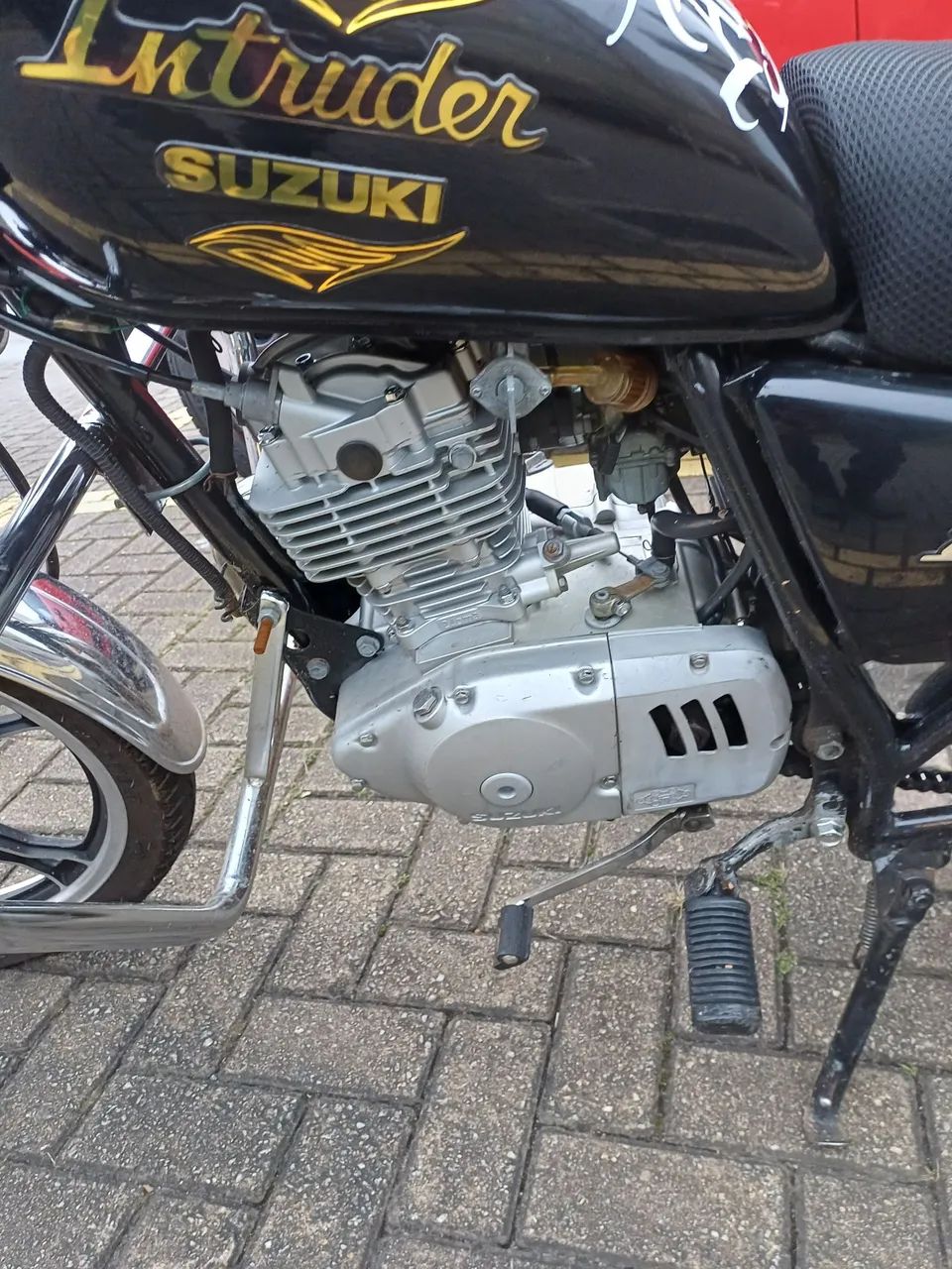 Intruder 125 - Foto 3
