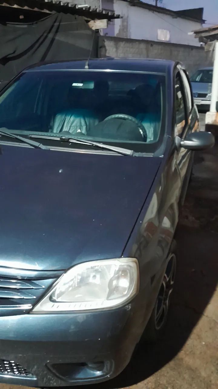 Renault Logan Expression Hi-flex 1.6 8V 4P 2009 - Foto 2