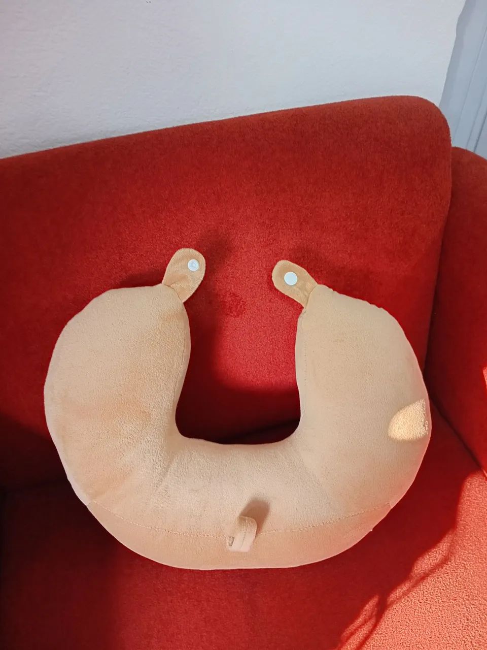 Travesseiro cervical anatômico. Anti alérgico, lavável e não deforma. - Foto 2