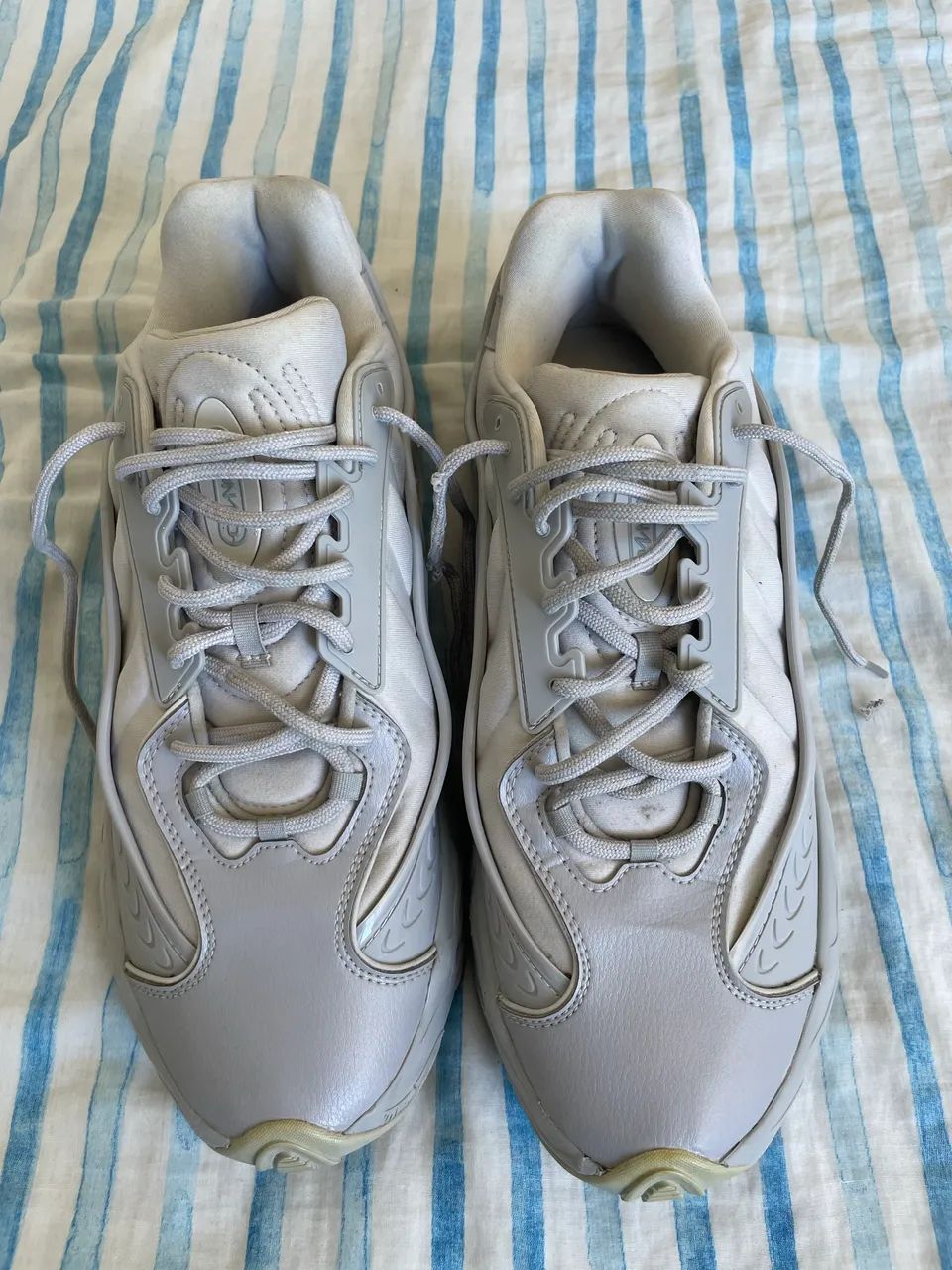 tênis adidas oznova cinza 44