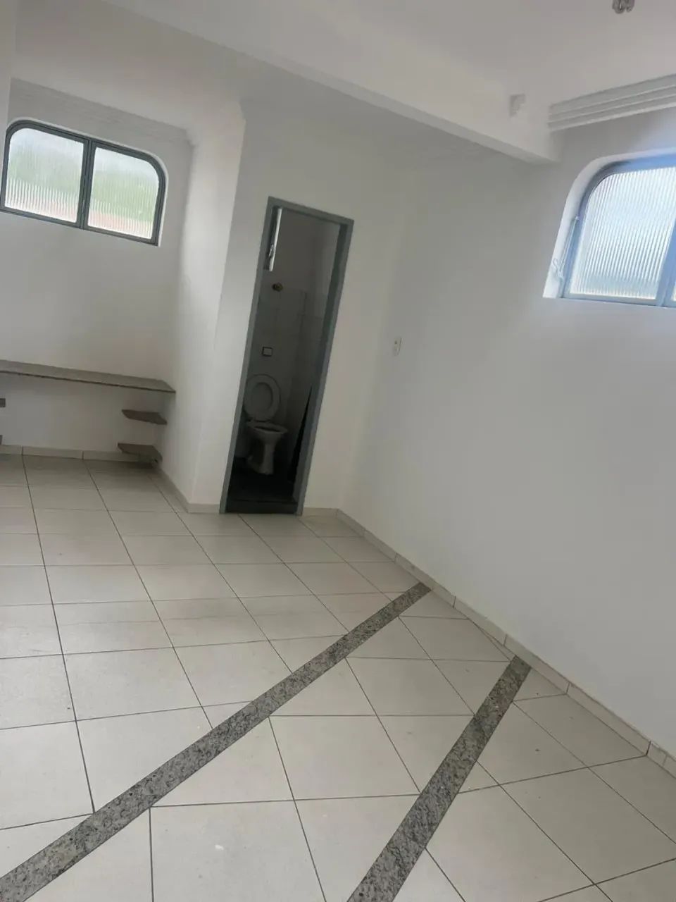 Prédio comercial no  Funcionários - Timóteo - MG - Foto 3
