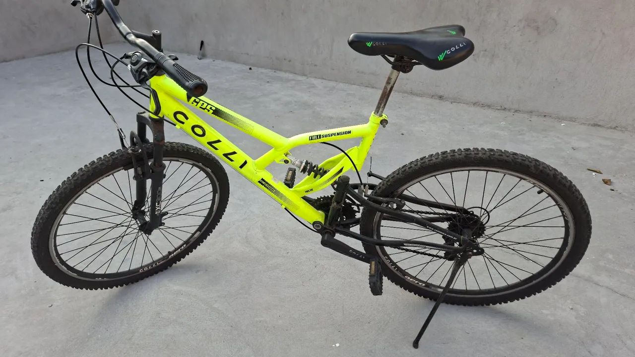 Bicicleta Colli Full Suspension Aro 26 - Conservada