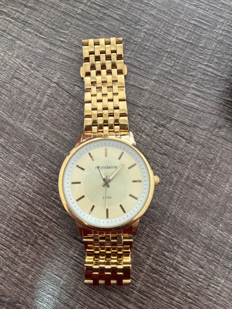 Vendo relógio mondaine