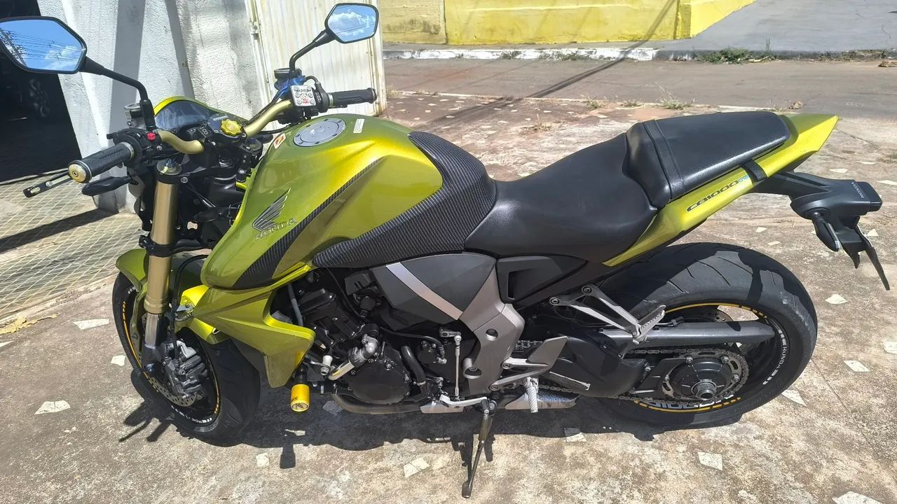 Cb1000  - Foto 3
