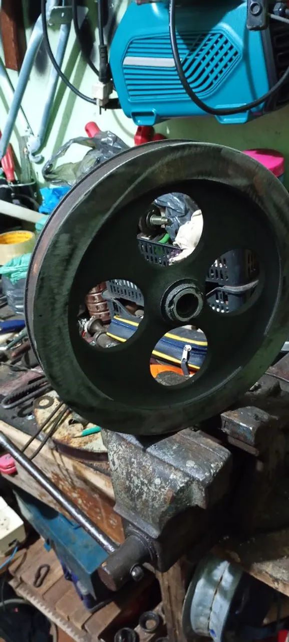 Bigorna de trilho 25cm 7a8kg  tenho duas disponíveis resistente ferro puro  - Foto 5