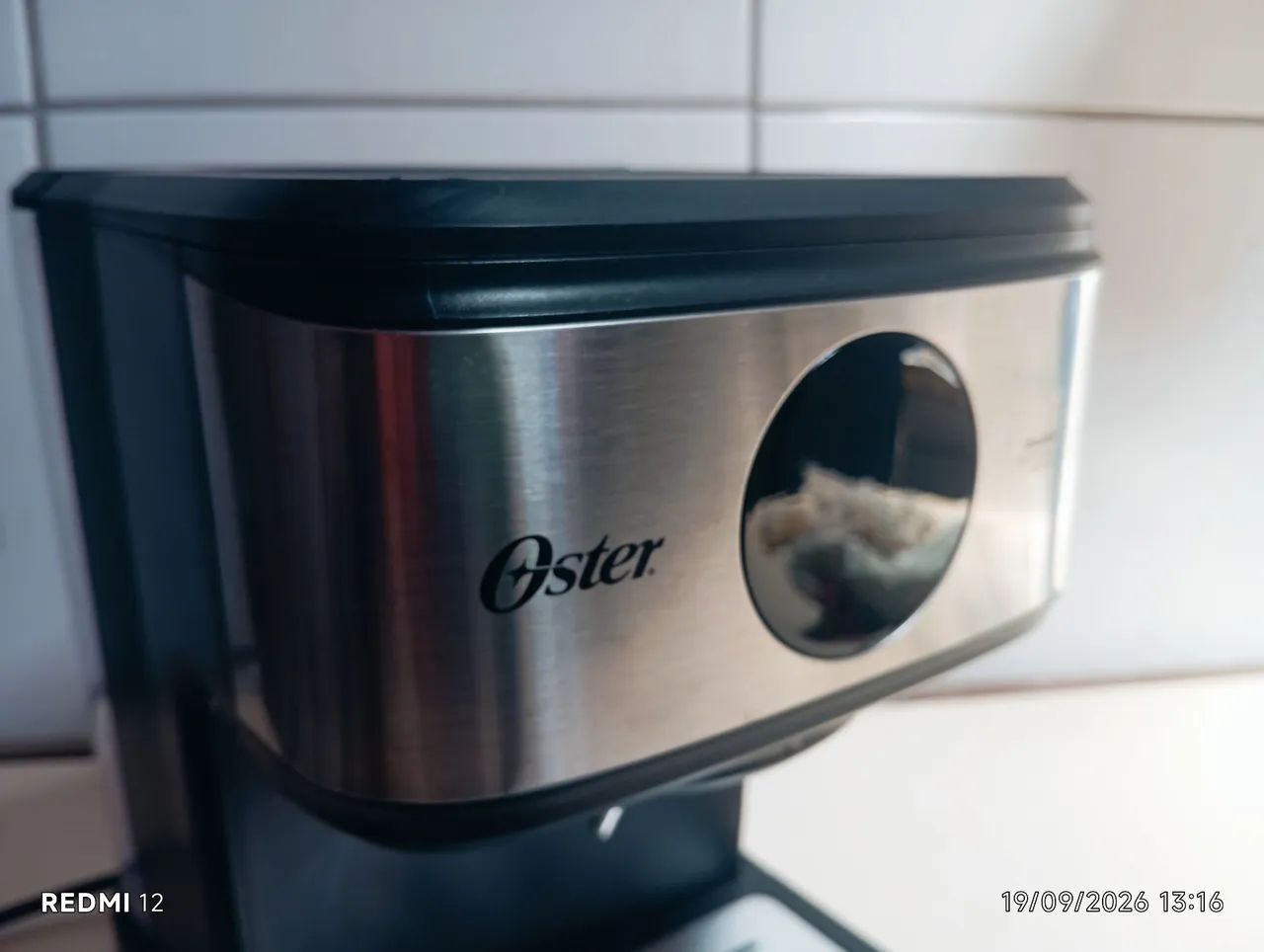 Cafeteira Oster OCAF900 nova - Foto 4